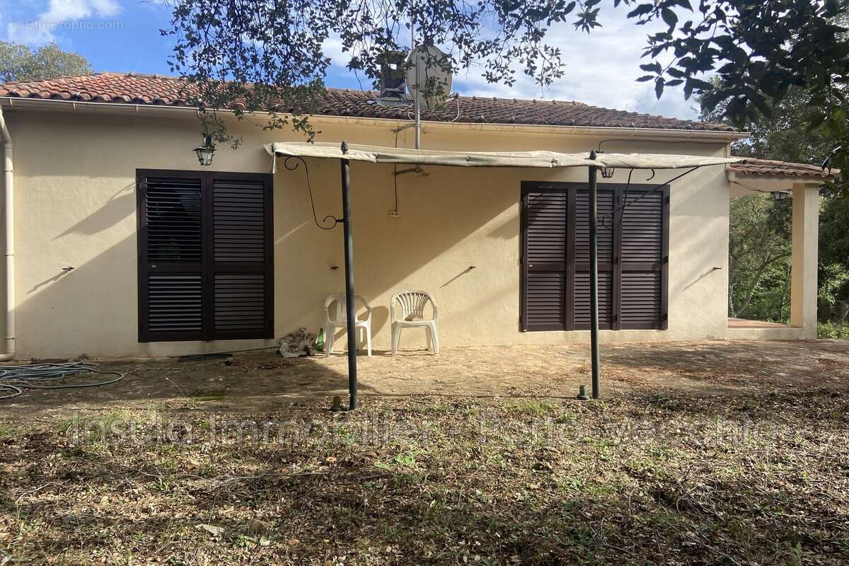 Maison 151 m² à Porto-Vecchio  - photo 6