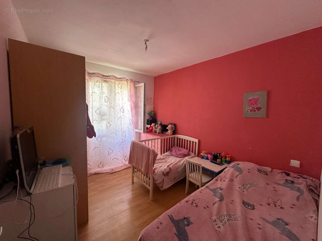 Maison BUEIL - locataire en place - photo 6