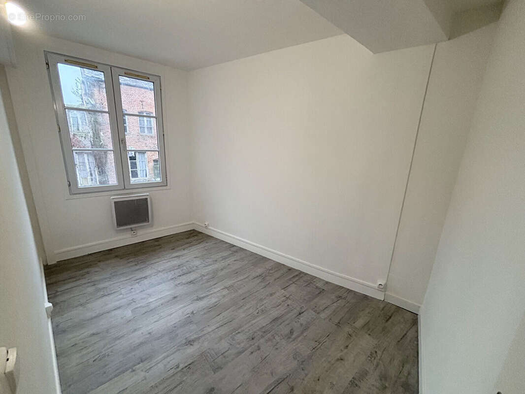 Appartement à GUISE