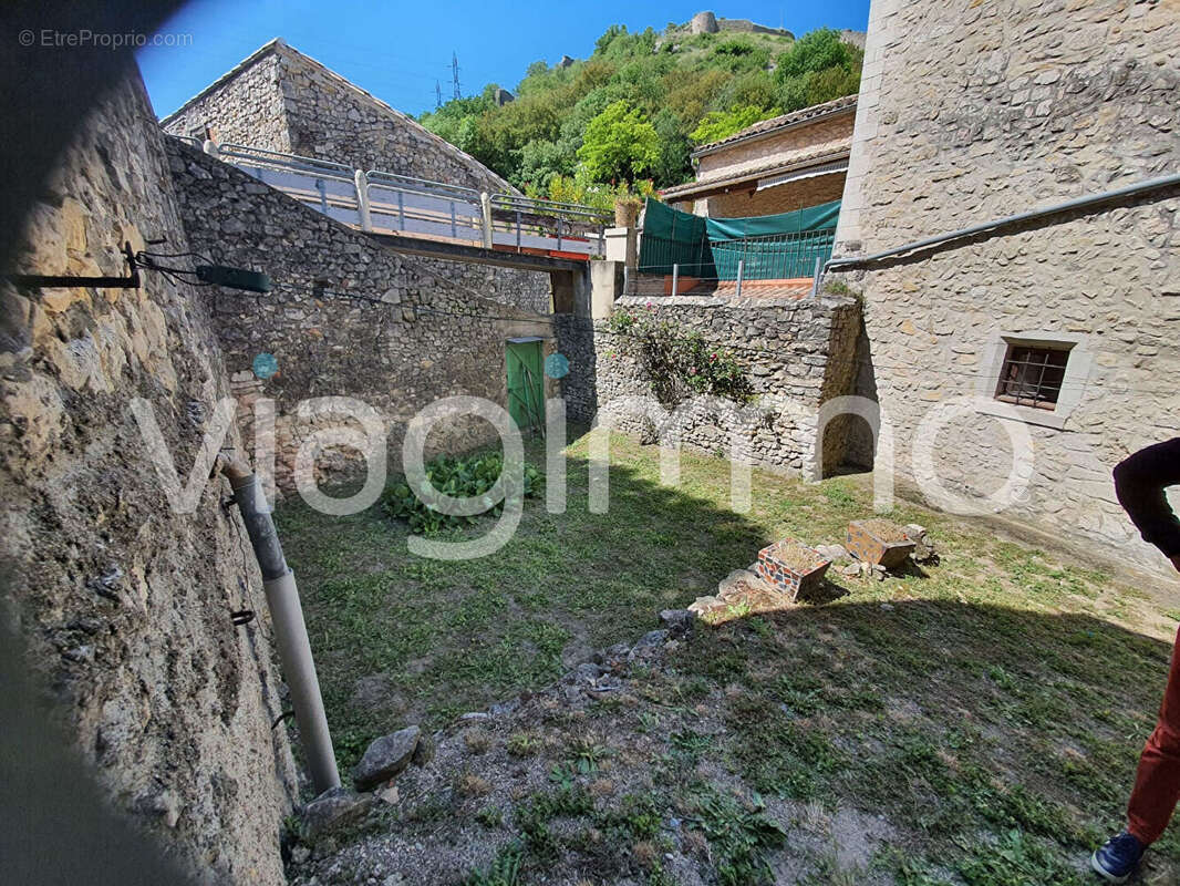 Maison à CHATEAUNEUF-DU-RHONE