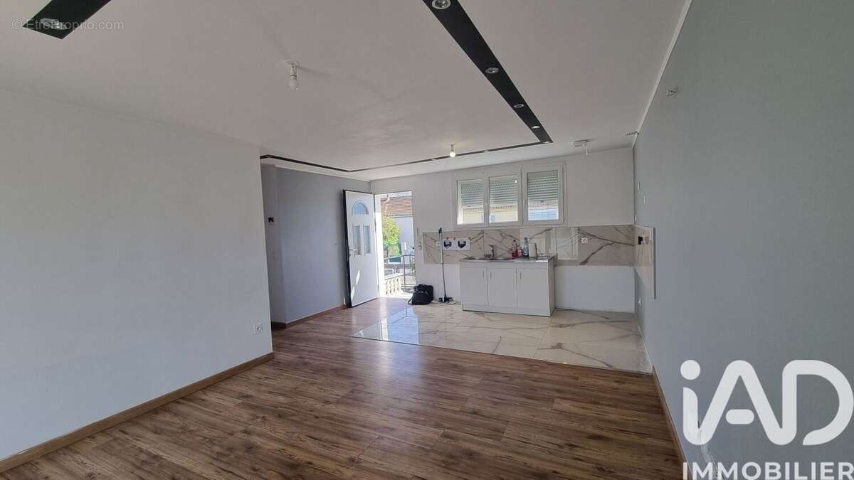 Photo 3 - Maison à CHALETTE-SUR-LOING