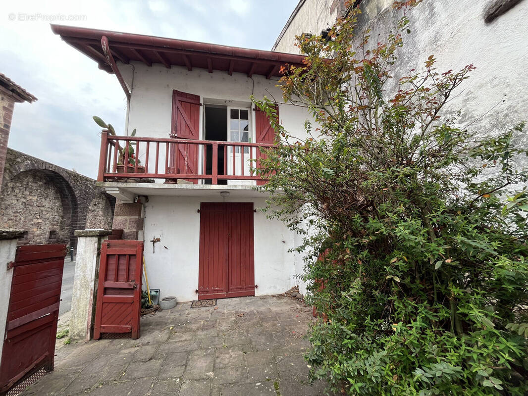Photo 1 - Maison à SAINT-JEAN-PIED-DE-PORT
