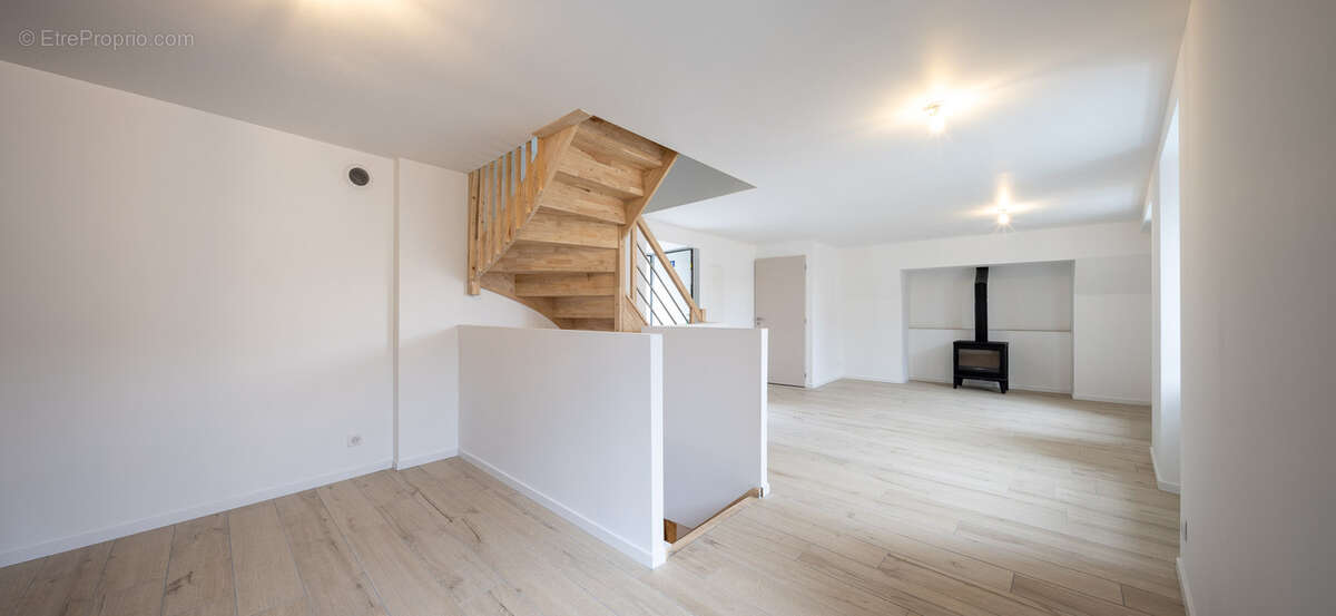 Maison de type 4 entièrement rénovée laguiole - photo 6
