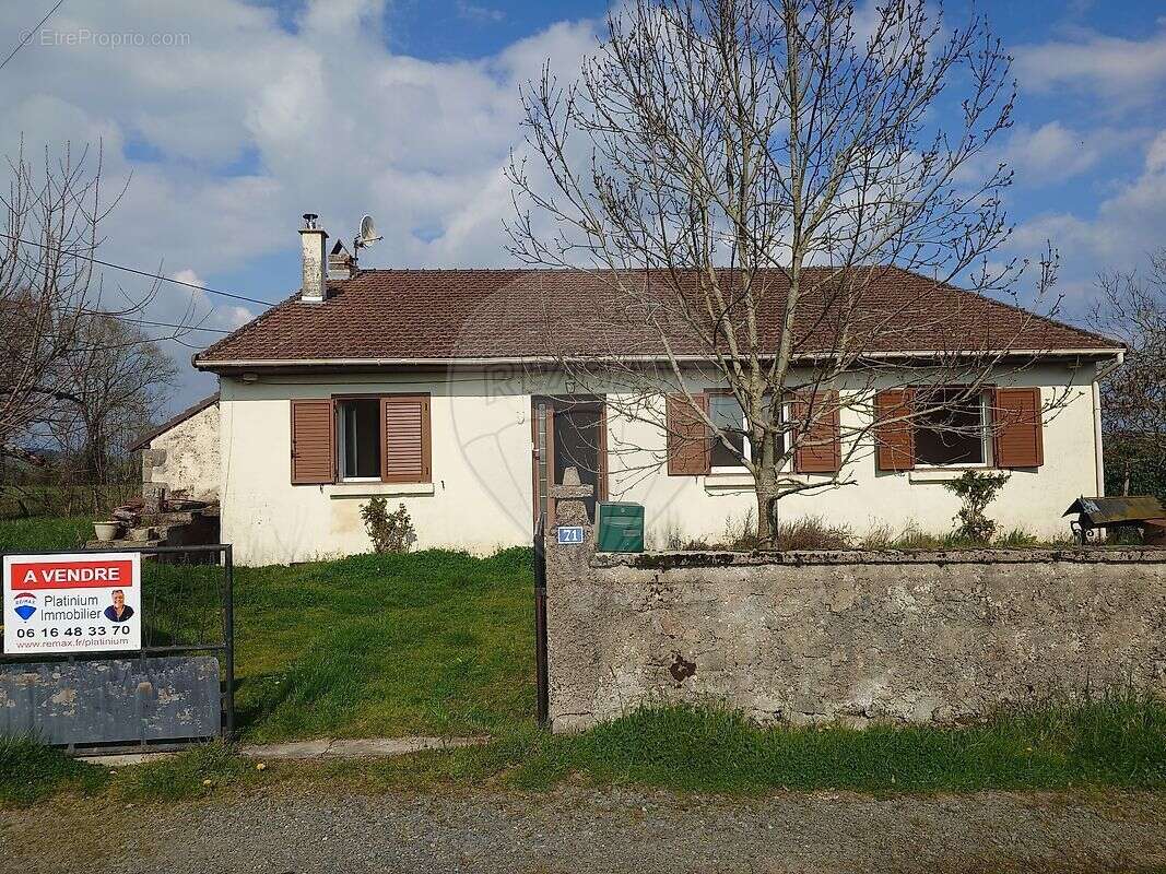 Maison à ISSY-L'EVEQUE