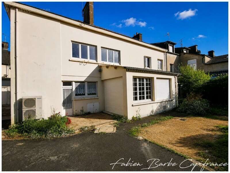 IMMEUBLE DE RAPPORT centre ville de Guer – 394 m²  (56) - photo 17