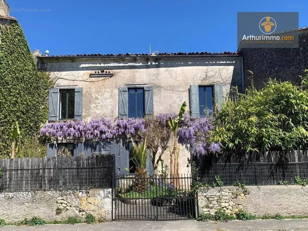 Maison à MONESTIER