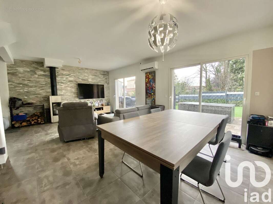 Photo 8 - Maison à EYGUIERES