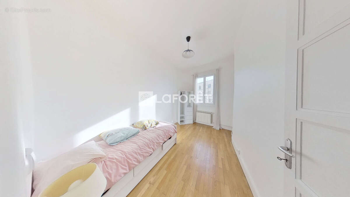 Appartement à LYON-8E