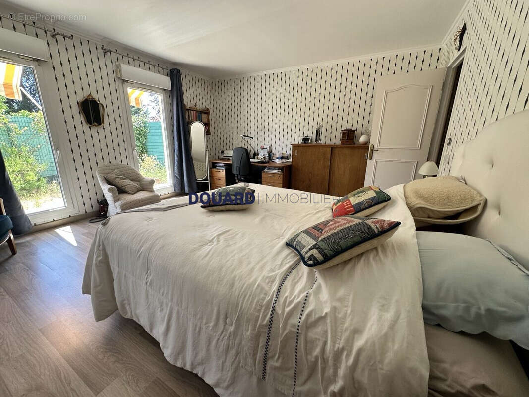 Appartement 107 m² à Sartrouville  - photo 6
