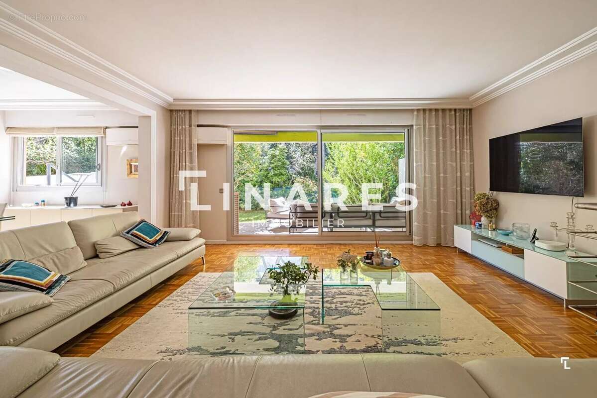 Appartement à MARSEILLE-9E