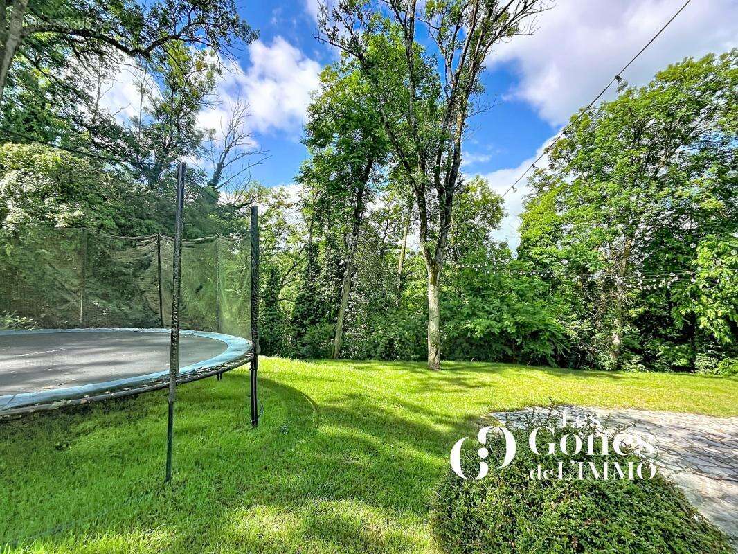 Magnifique propriété de 300m2   Lumière, élégance et art de - photo 9