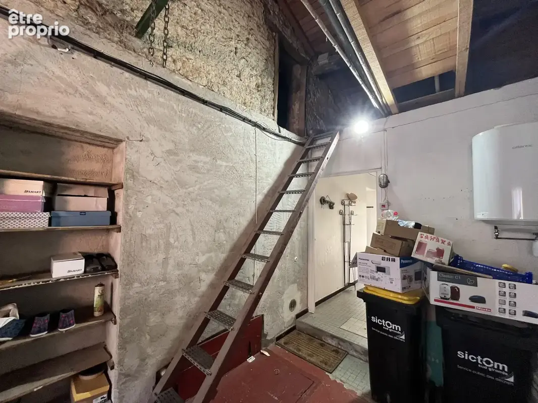 Entre LAREOLE ET LANGON- Maison de village de 83 M2 avec cour, garage attenant et petite dépendance - photo 15
