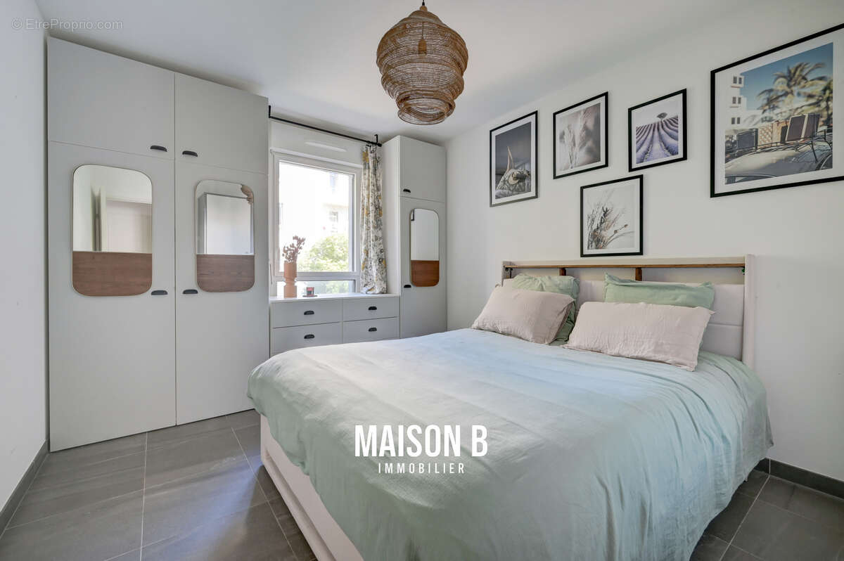 Appartement à MARSEILLE-7E