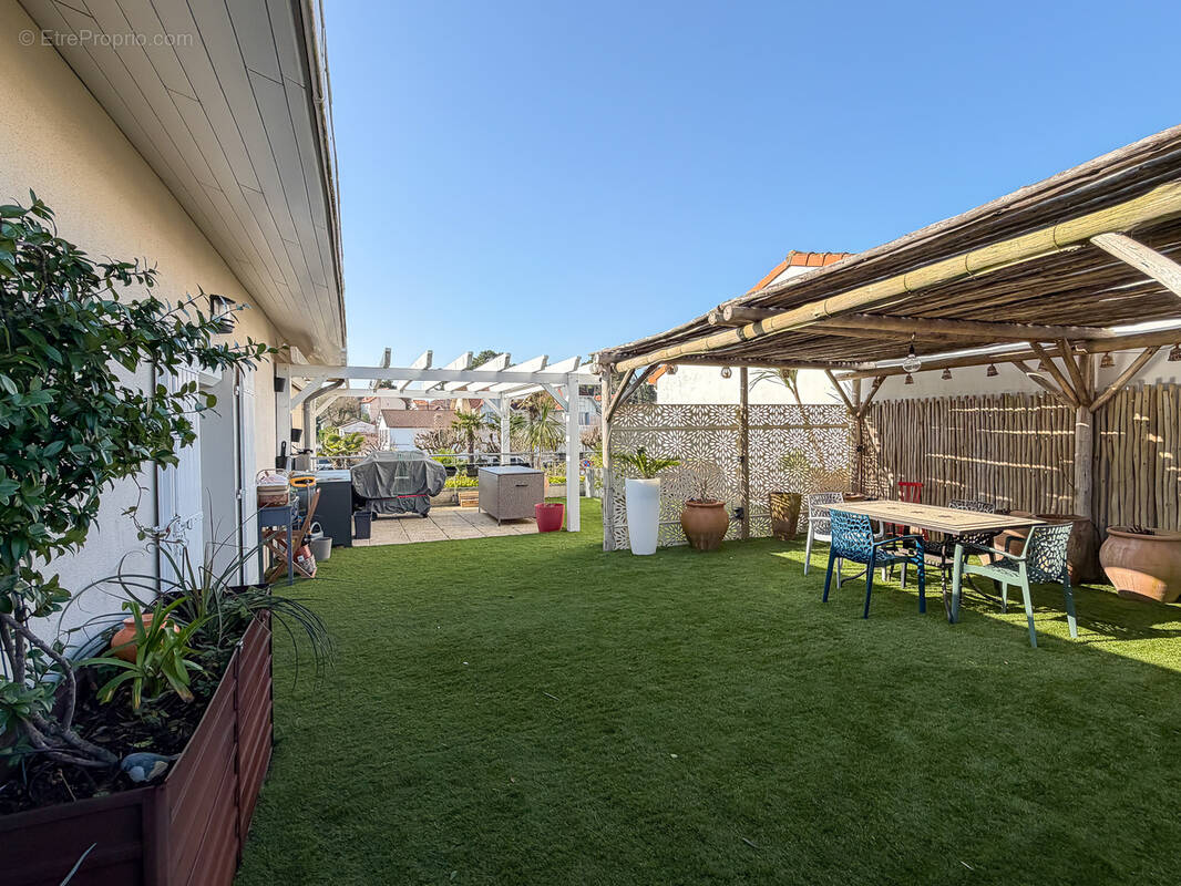 Appartement à SAINT-PALAIS-SUR-MER