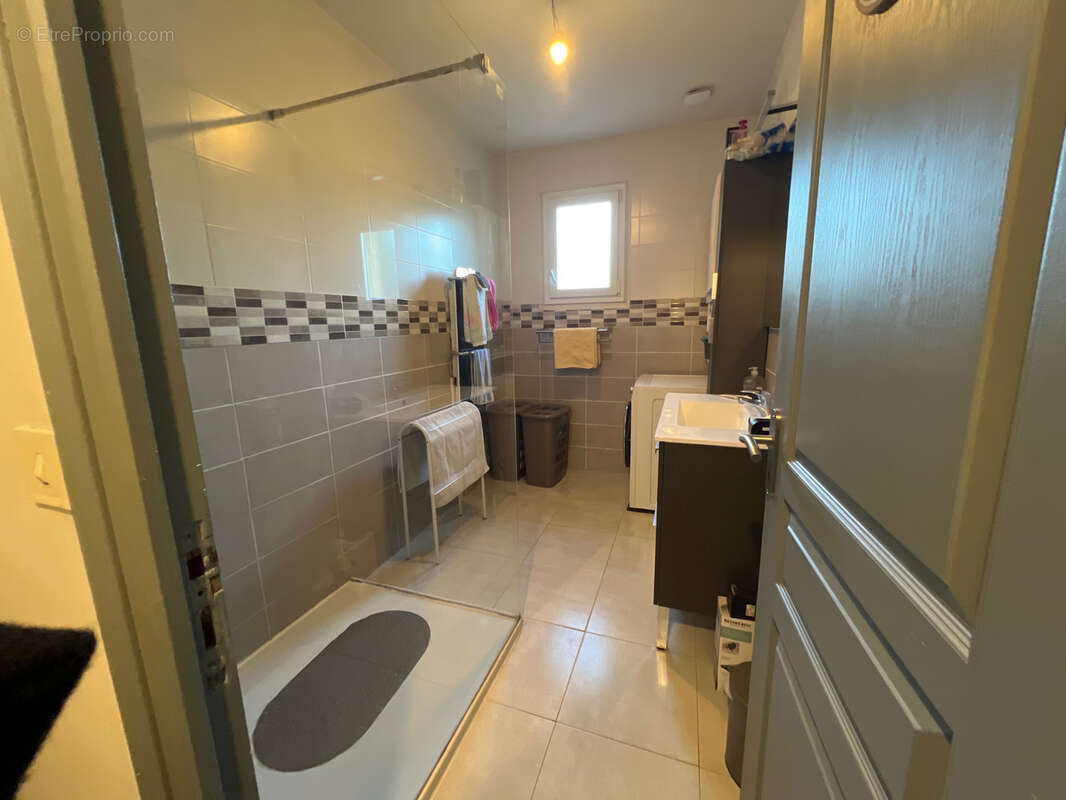 Maison à CHATEAU-L&#039;EVEQUE