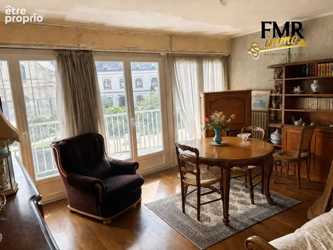 Appartement 74 m² à Lisieux  - photo 2