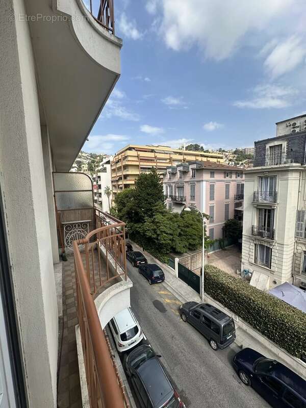 3 Pièces traversant avec deux terrasses -a 5 min de la libération - photo 7