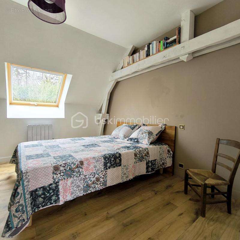 Maison à JUVIGNE