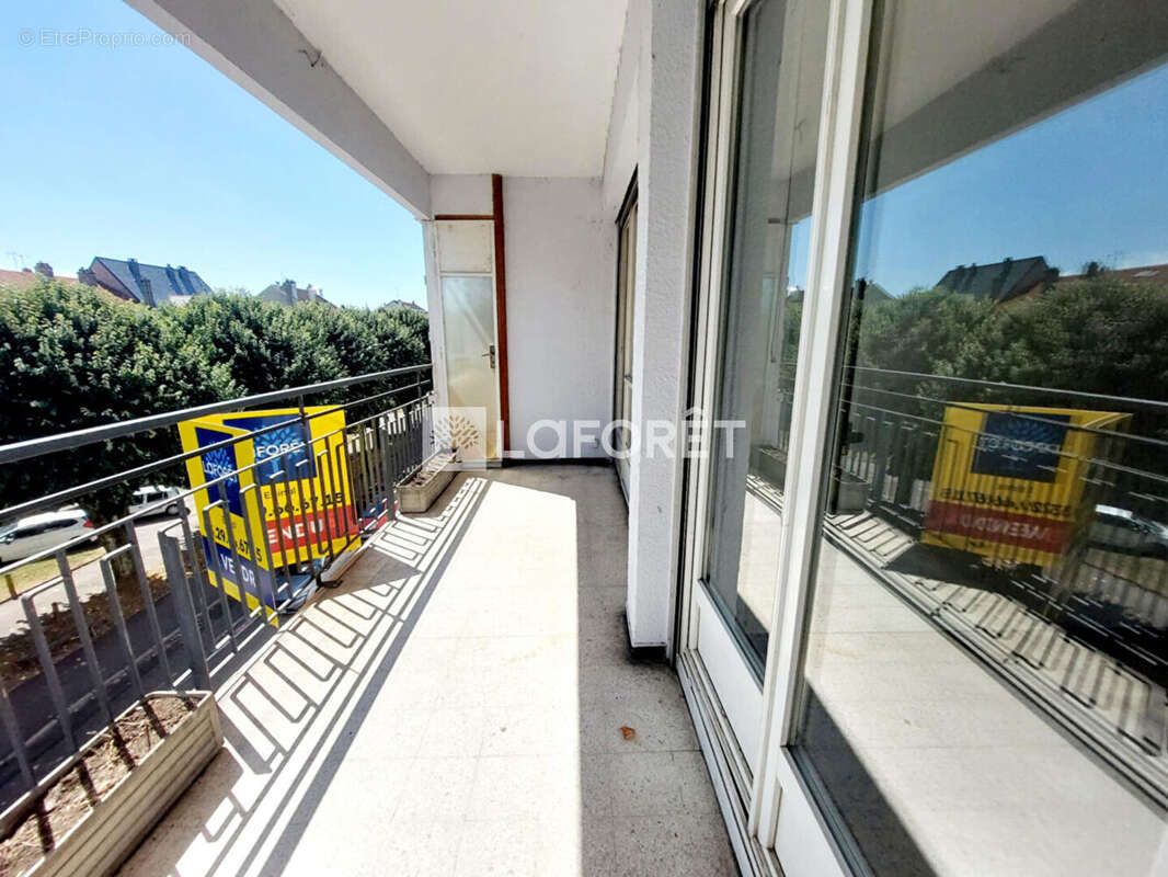Appartement Epinal 4 pièce(s) 111 m2 - photo 2