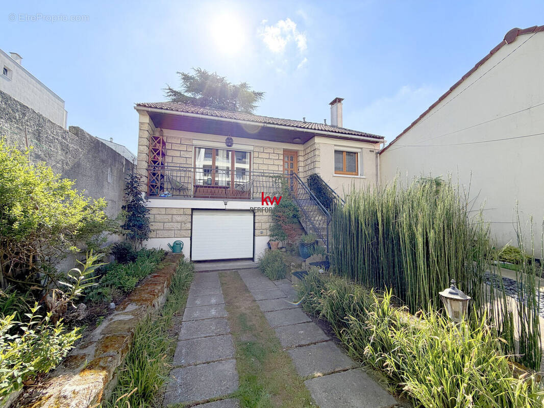 Maison à SAINT-PRIX