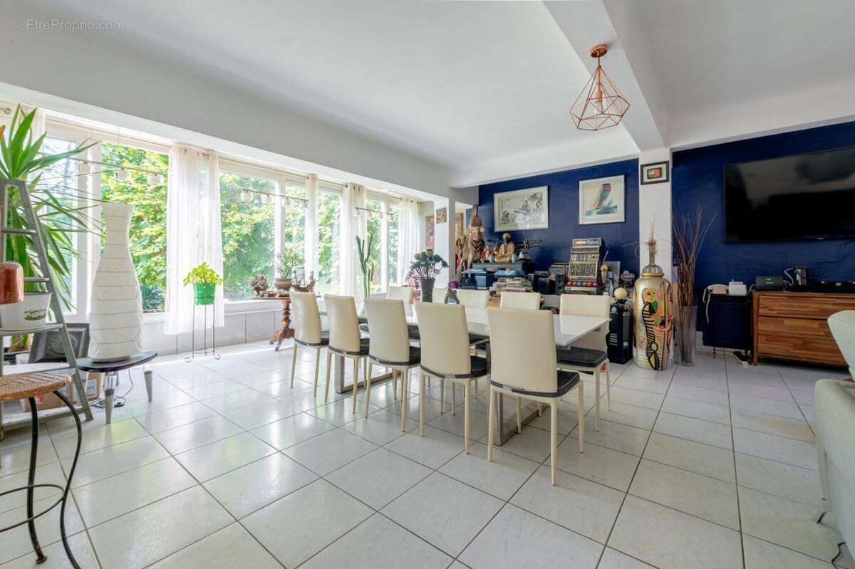 Maison à SOISY-SUR-SEINE