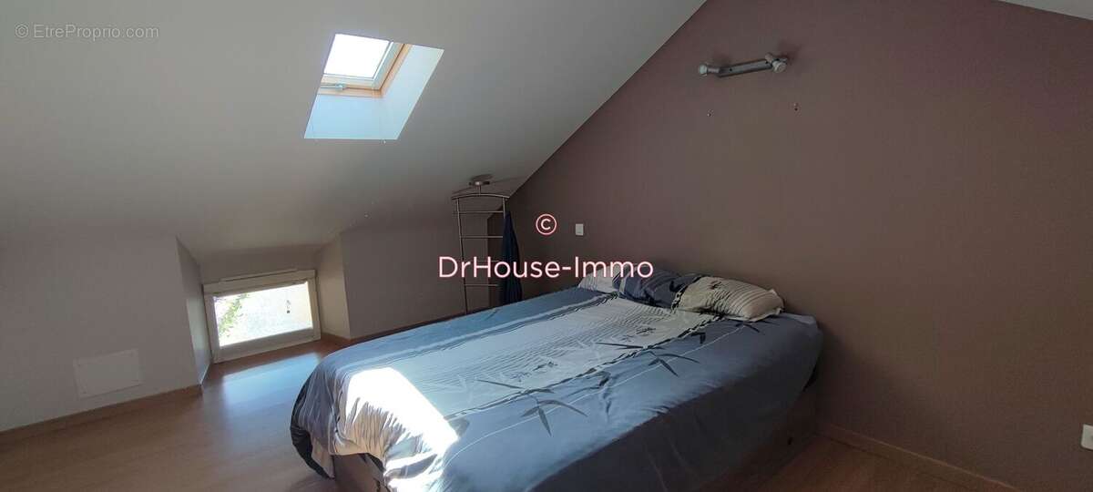 Maison 80 m² à Chavaniac-Lafayette  - photo 8