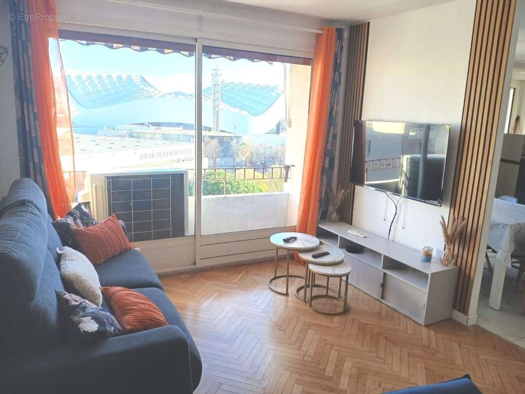 Appartement à MARSEILLE-8E
