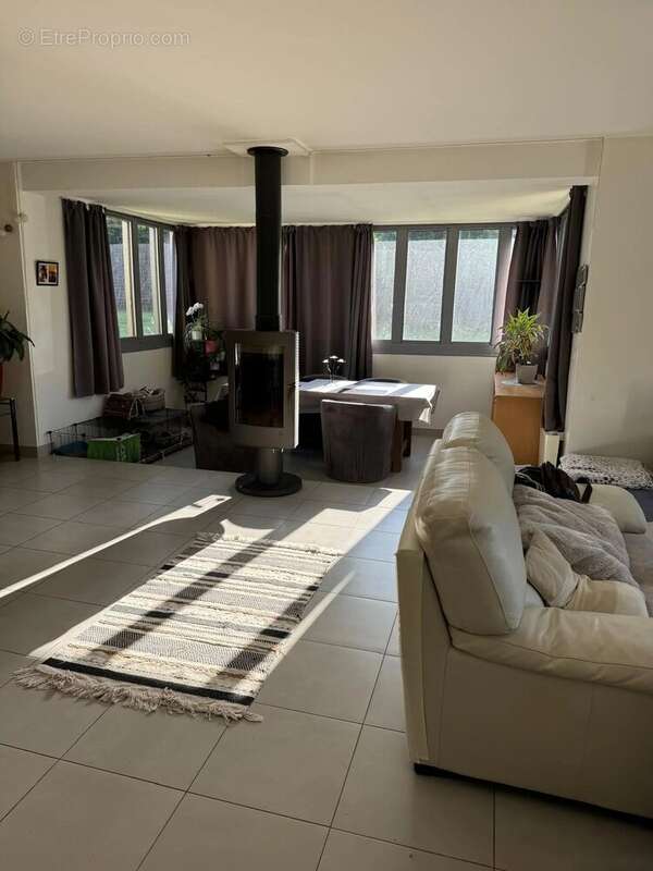 Appartement à GROSROUVRE