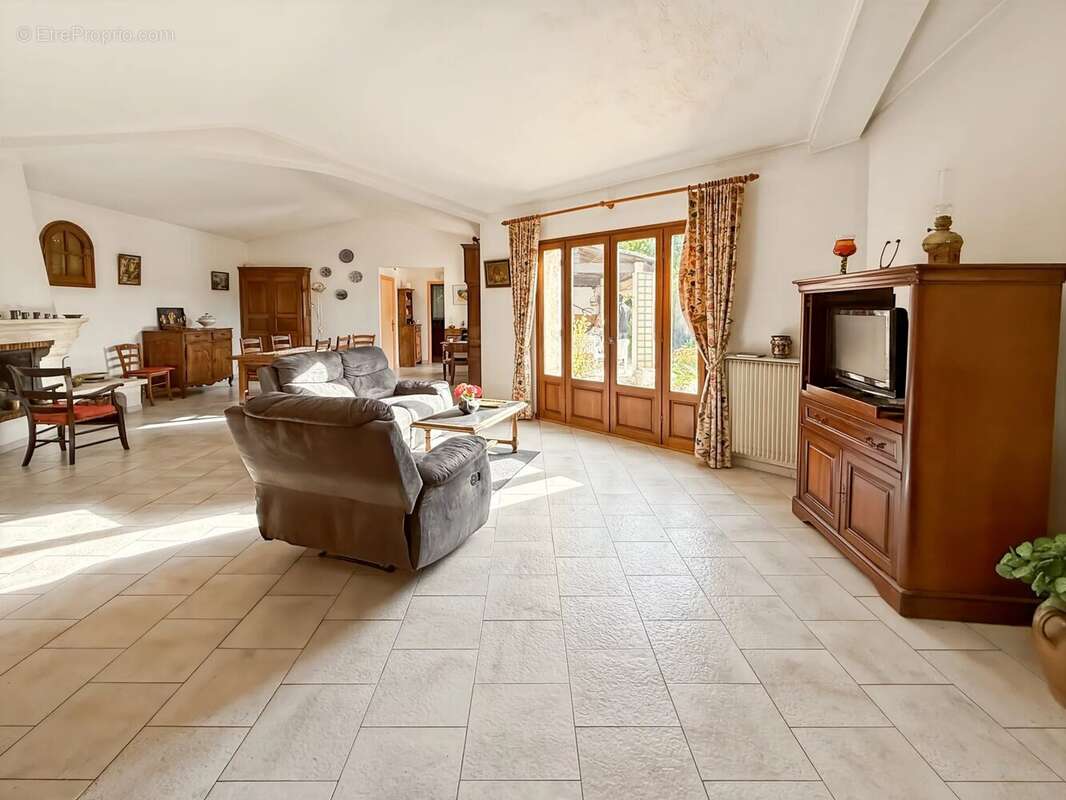 Maison à LA COLLE-SUR-LOUP