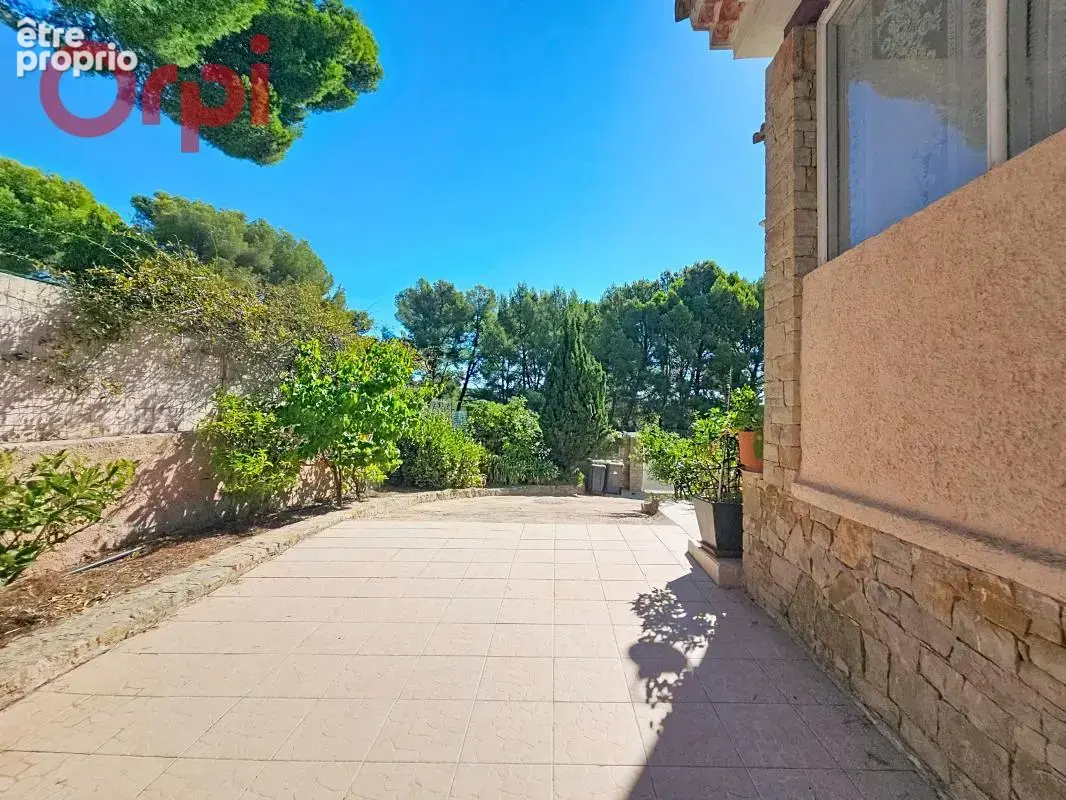 Sanary-sur-Mer — Vue mer panoramique et volumes d'exception - photo 12