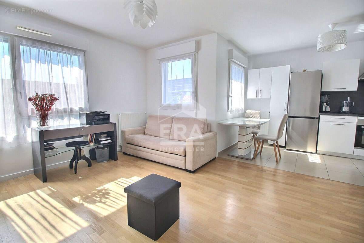 Appartement à VELIZY-VILLACOUBLAY