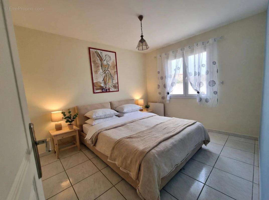 Maison 130 m² à Mirepeisset  - photo 7