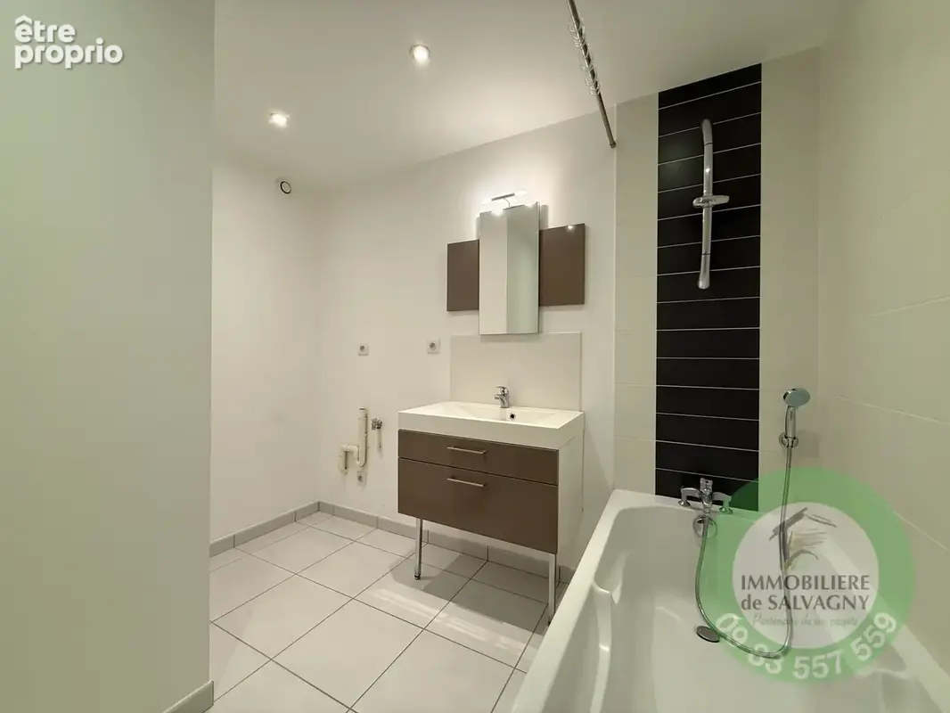 A vendre appartement T3 avec 2 parkings privatifs à Dommartin - photo 9