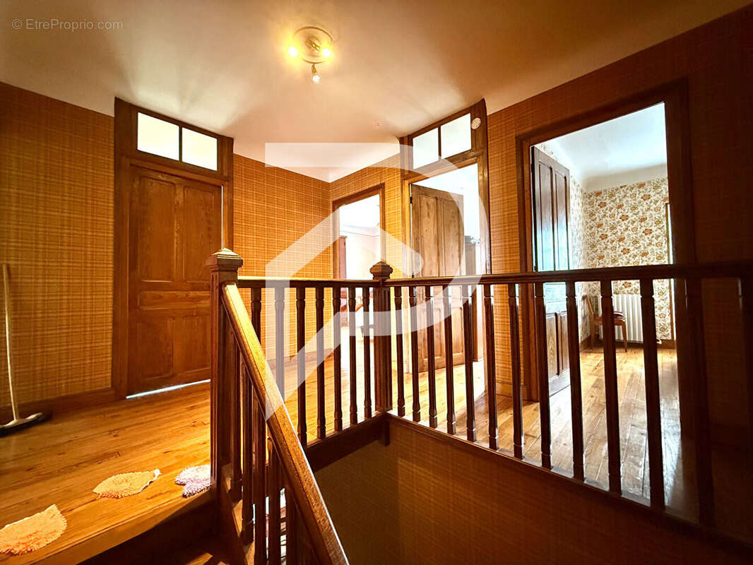 Maison à VIELLESEGURE