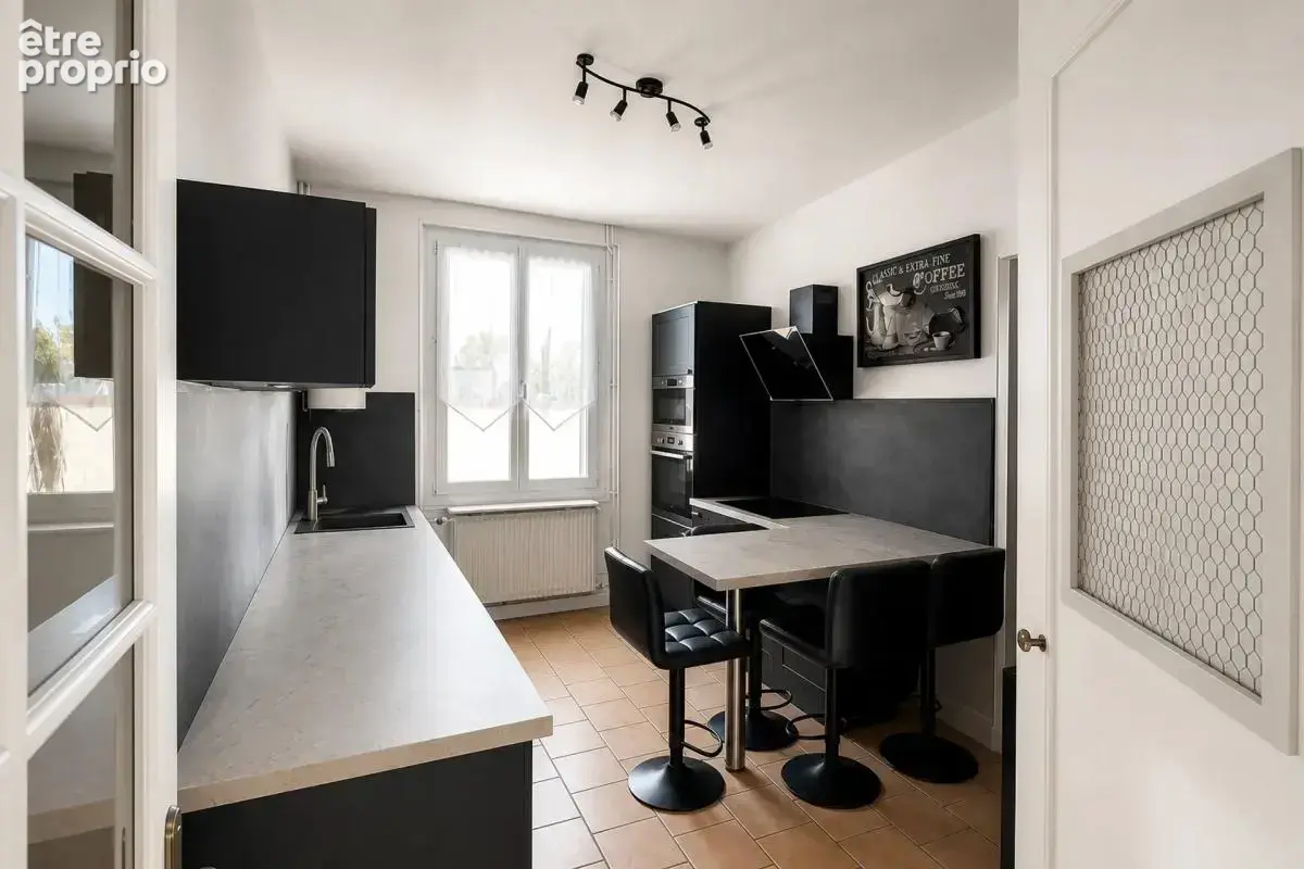 Maison de 7 pièces de 158 m² à Orléans - photo 9