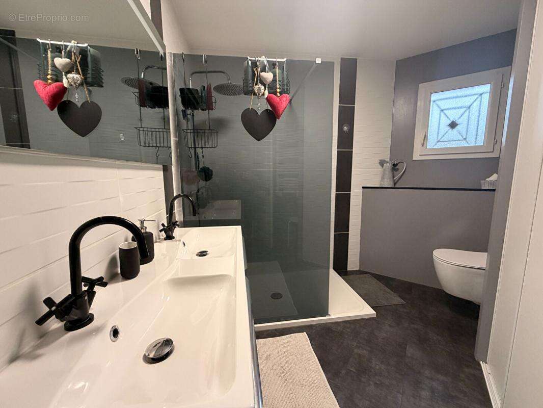 Maison à BELIN-BELIET