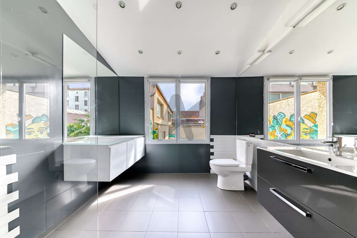 Maison à VILLEURBANNE