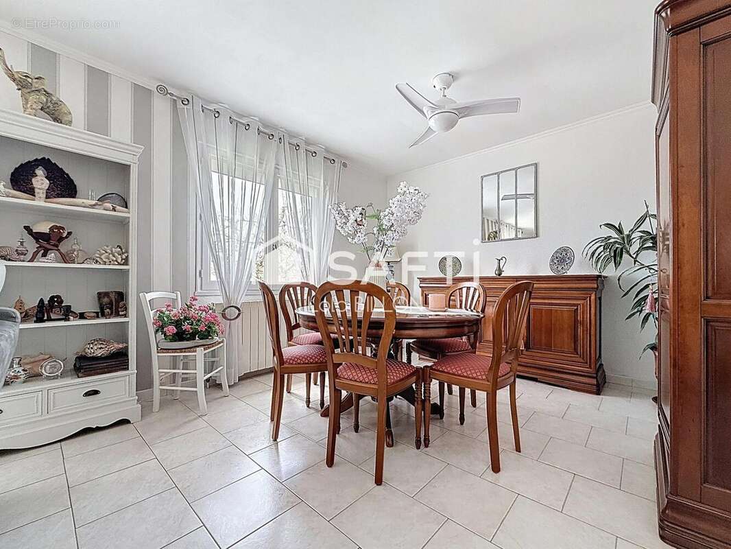 Photo 4 - Maison à SALLES