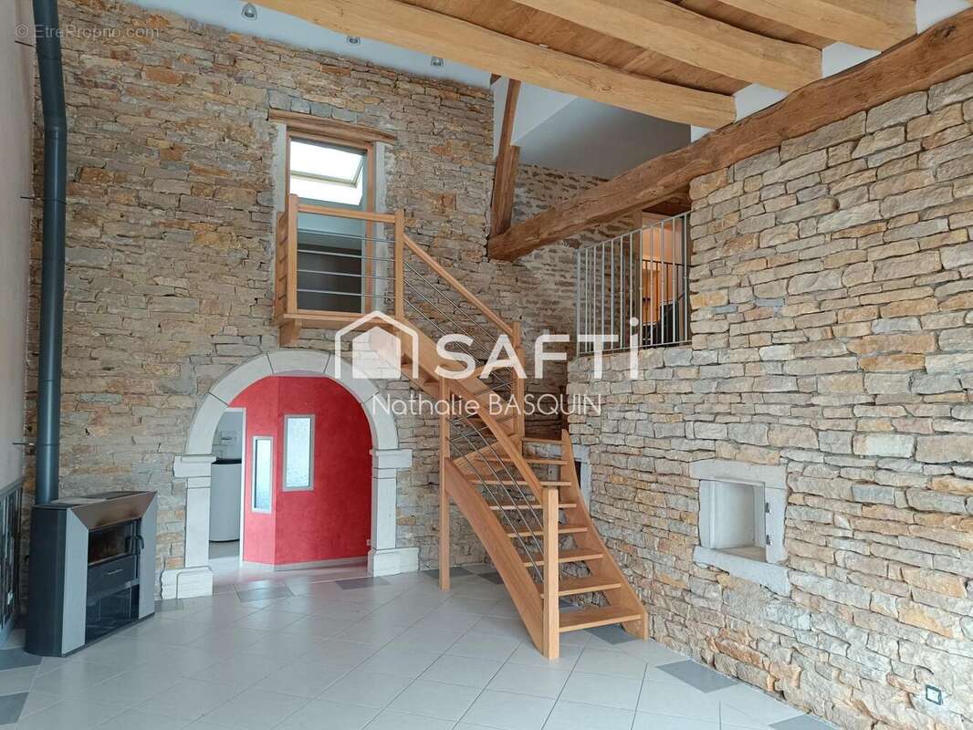 Photo 5 - Maison à JULLY-LES-BUXY