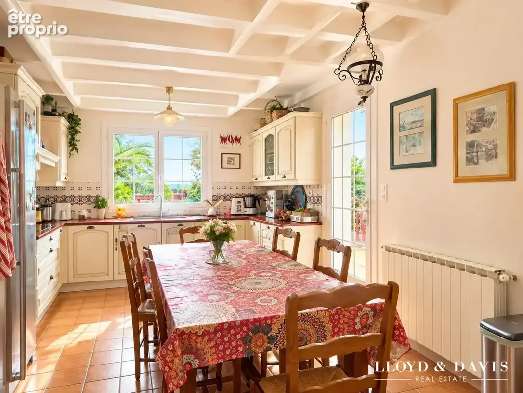 Maison 8 pièces 230 m² à vendre à Anglet (64600) - photo 3