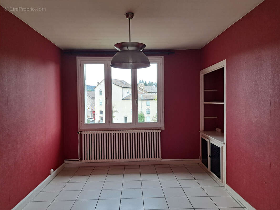 Appartement à TENCE