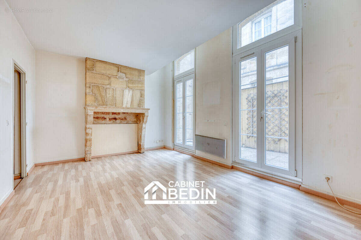 Appartement à BORDEAUX