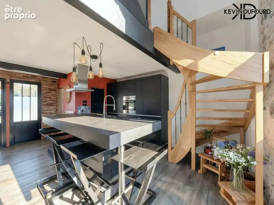 Appartement 85 m² + terrasse à PONT DE LABEAUME - photo 4
