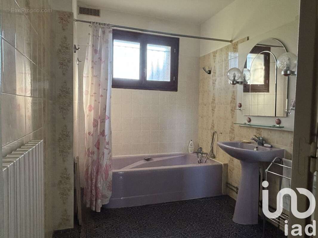 Photo 7 - Maison à ORMES