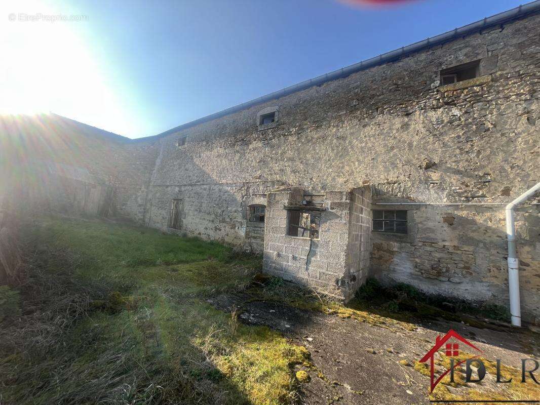 Maison à VAL-DE-MEUSE