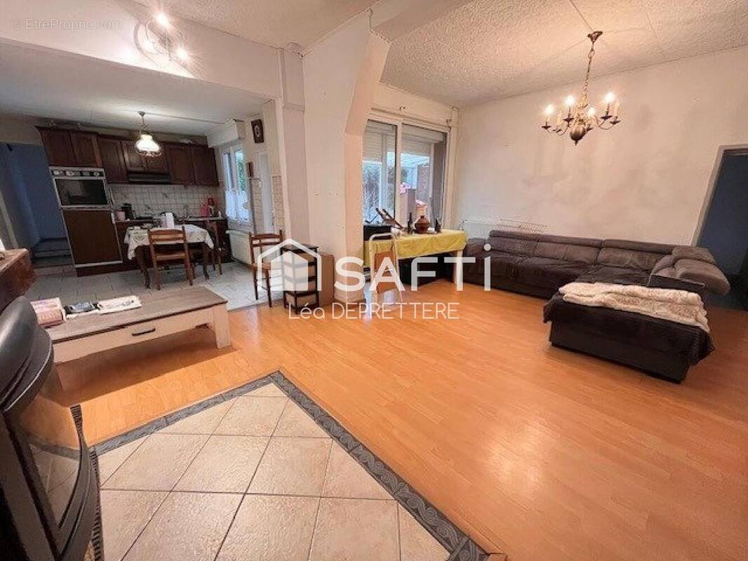 Photo 1 - Maison à BETHUNE