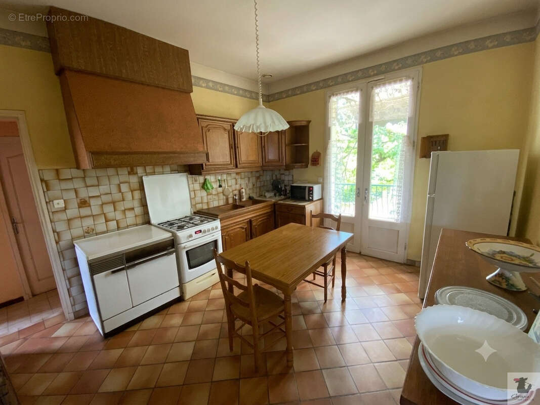 Maison de 110m2 avec terrasse 4 chambres - Séchoir à tabac - BERGERAC CENTRE - photo 5