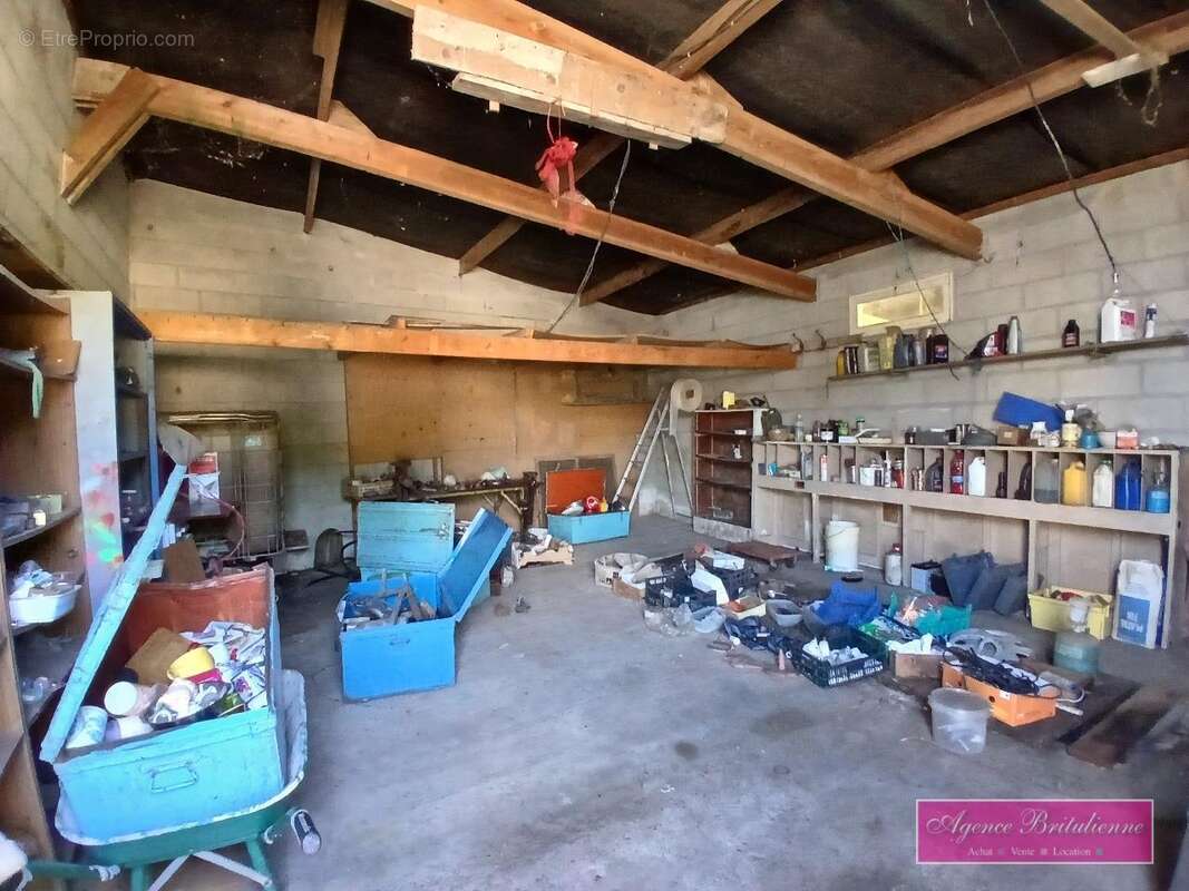 Maison à CREVECOEUR-LE-GRAND