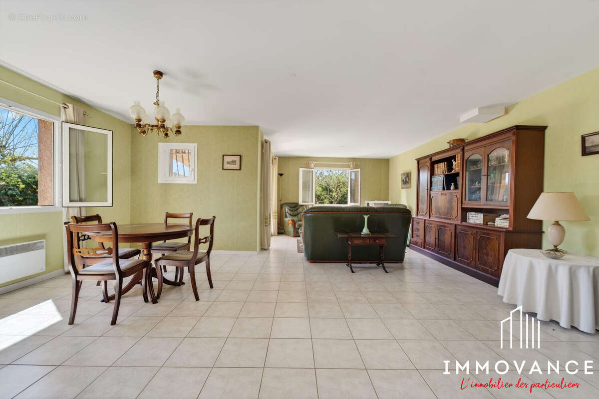 Maison à VENDARGUES