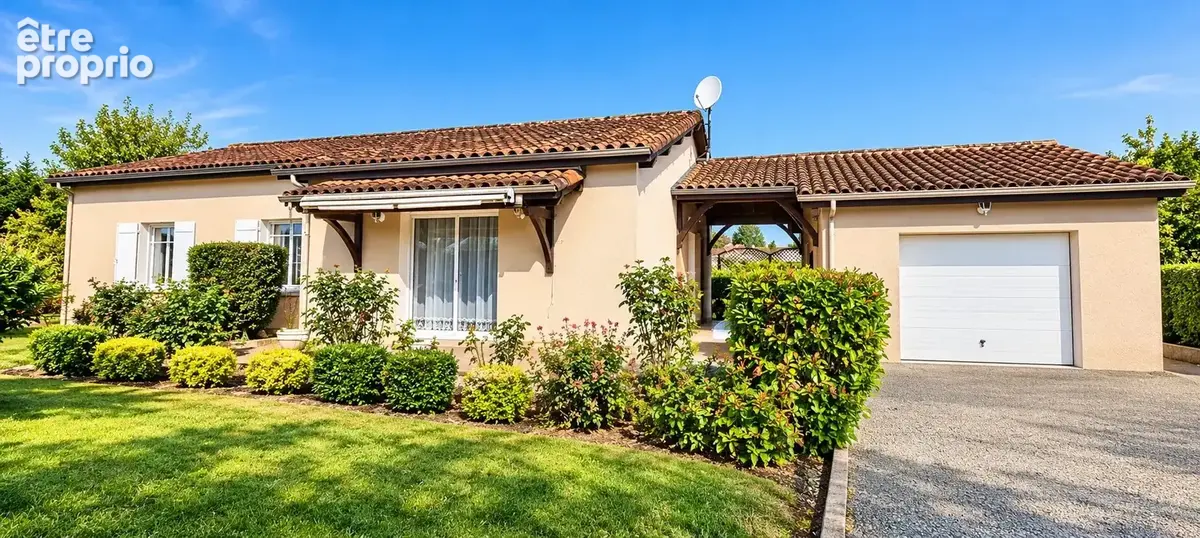 Maison à SAINT-PIERRE-D'EYRAUD